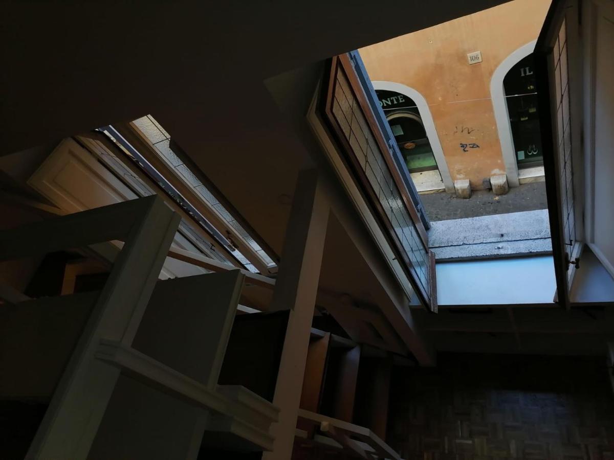 Apartment Vatican's Dreamy Loft Rome